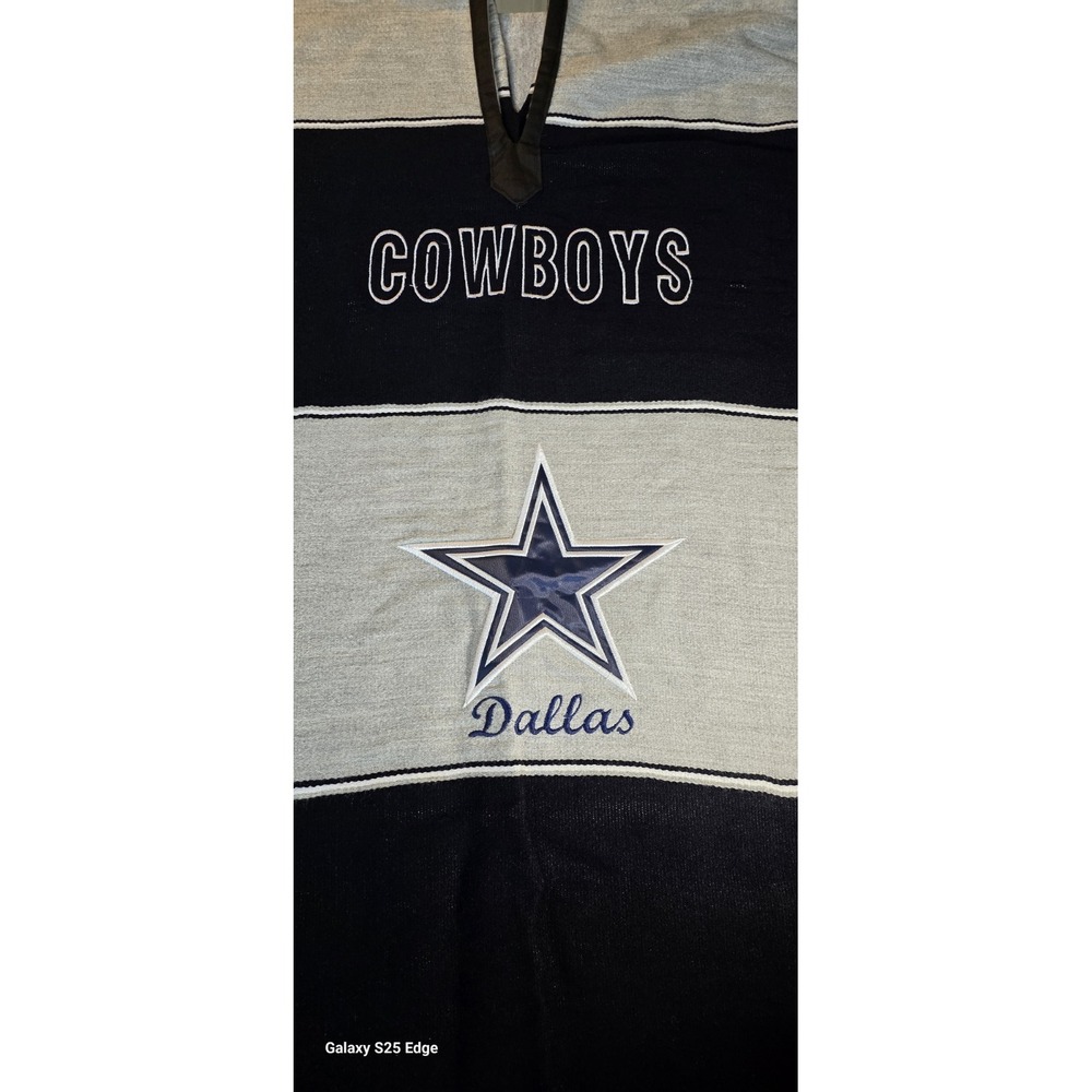 DALLAS COWBOYS NFL PANCHO ONE SIZE FITS MOST ADULT BRAND NEW APPROX. 36" X 40"